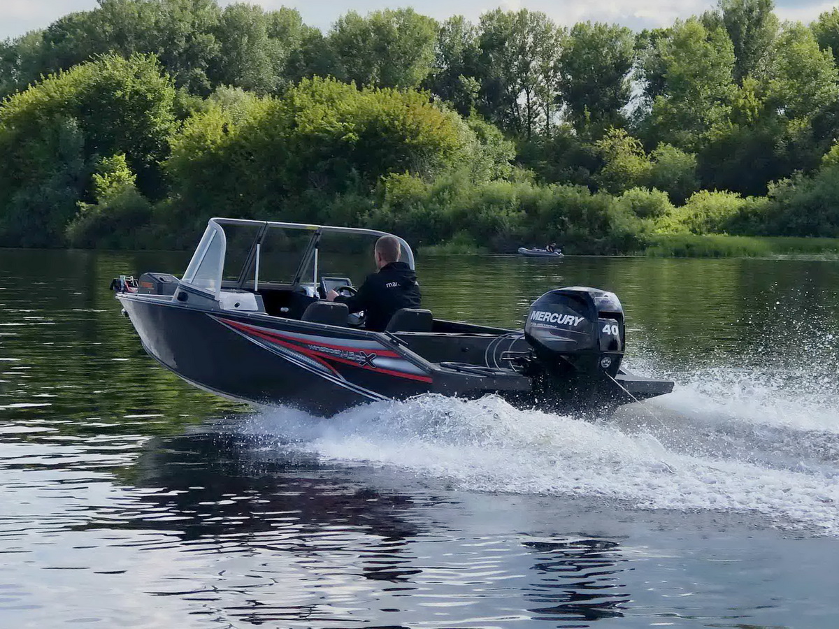 WINDBOAT 4.5DCX WINDBOAT 4.5DCX