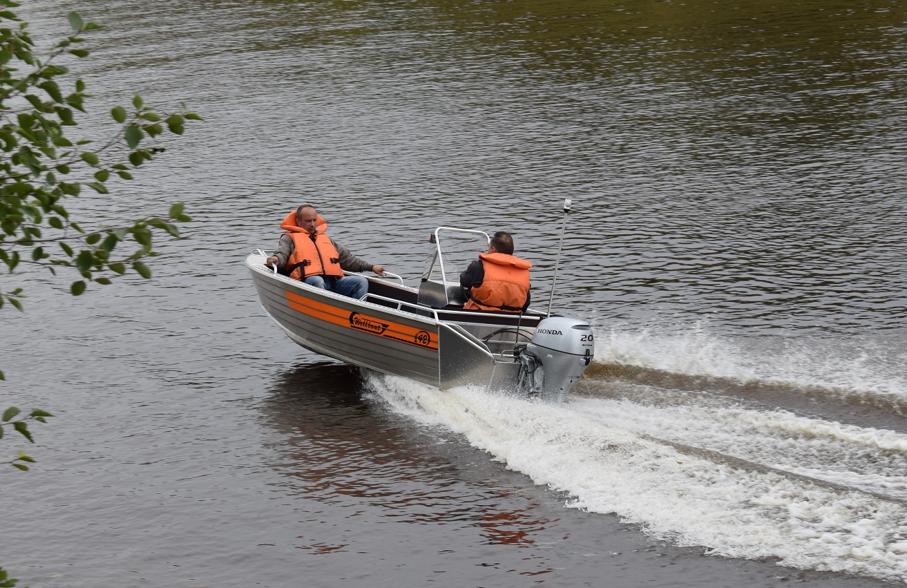 Wellboat-42NexT консоль Wellboat-42NexT консоль