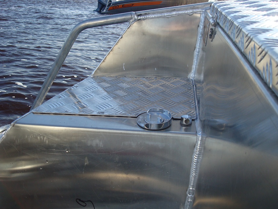 Wellboat-51 DC Wellboat-51 DC