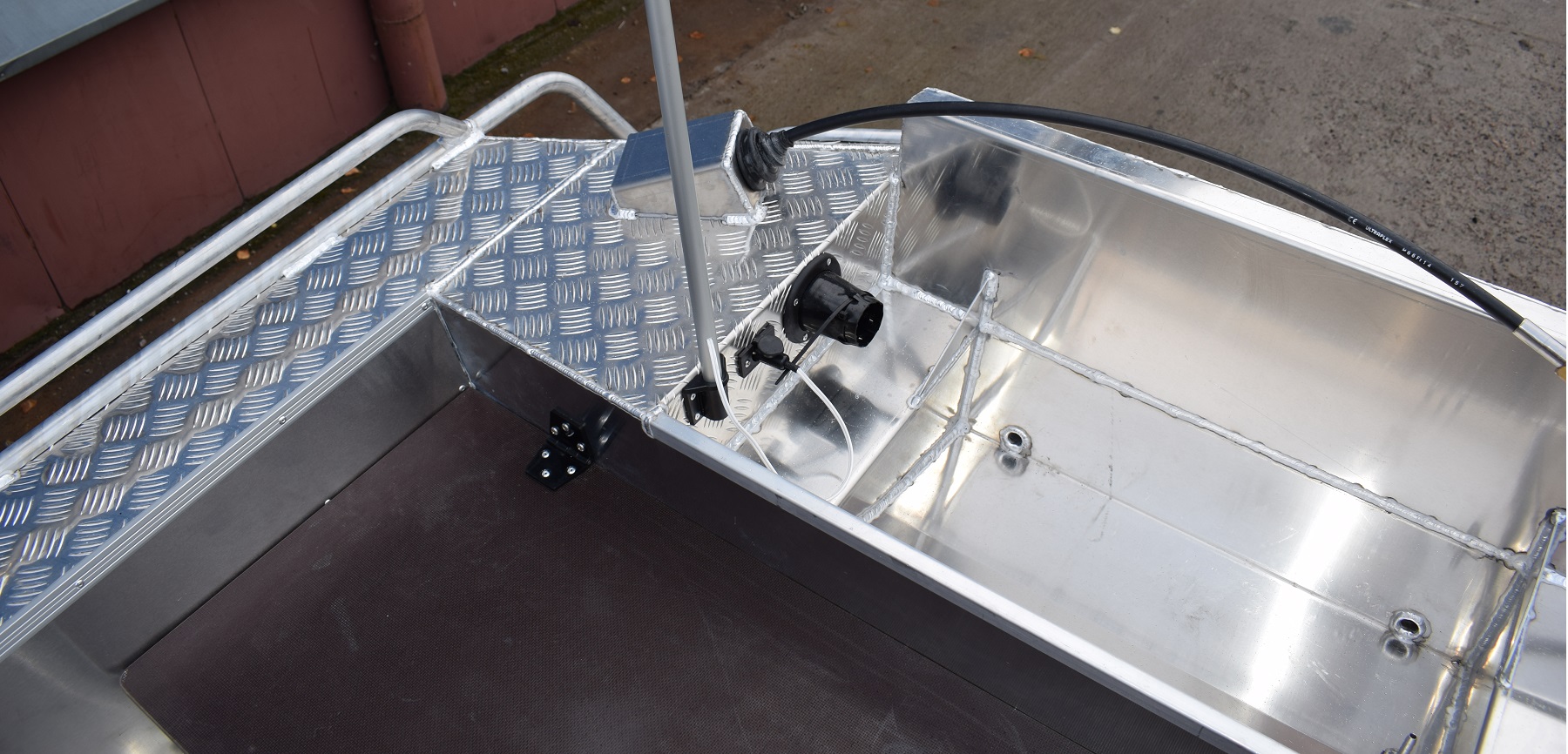 Wellboat-47DC Wellboat-47DC