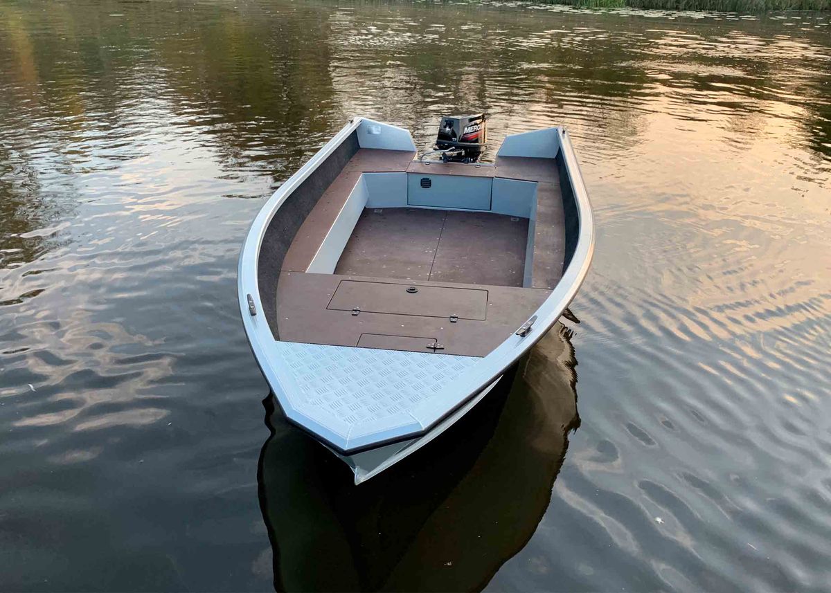 WINDBOAT 4.2 Evo WINDBOAT 4.2 Evo