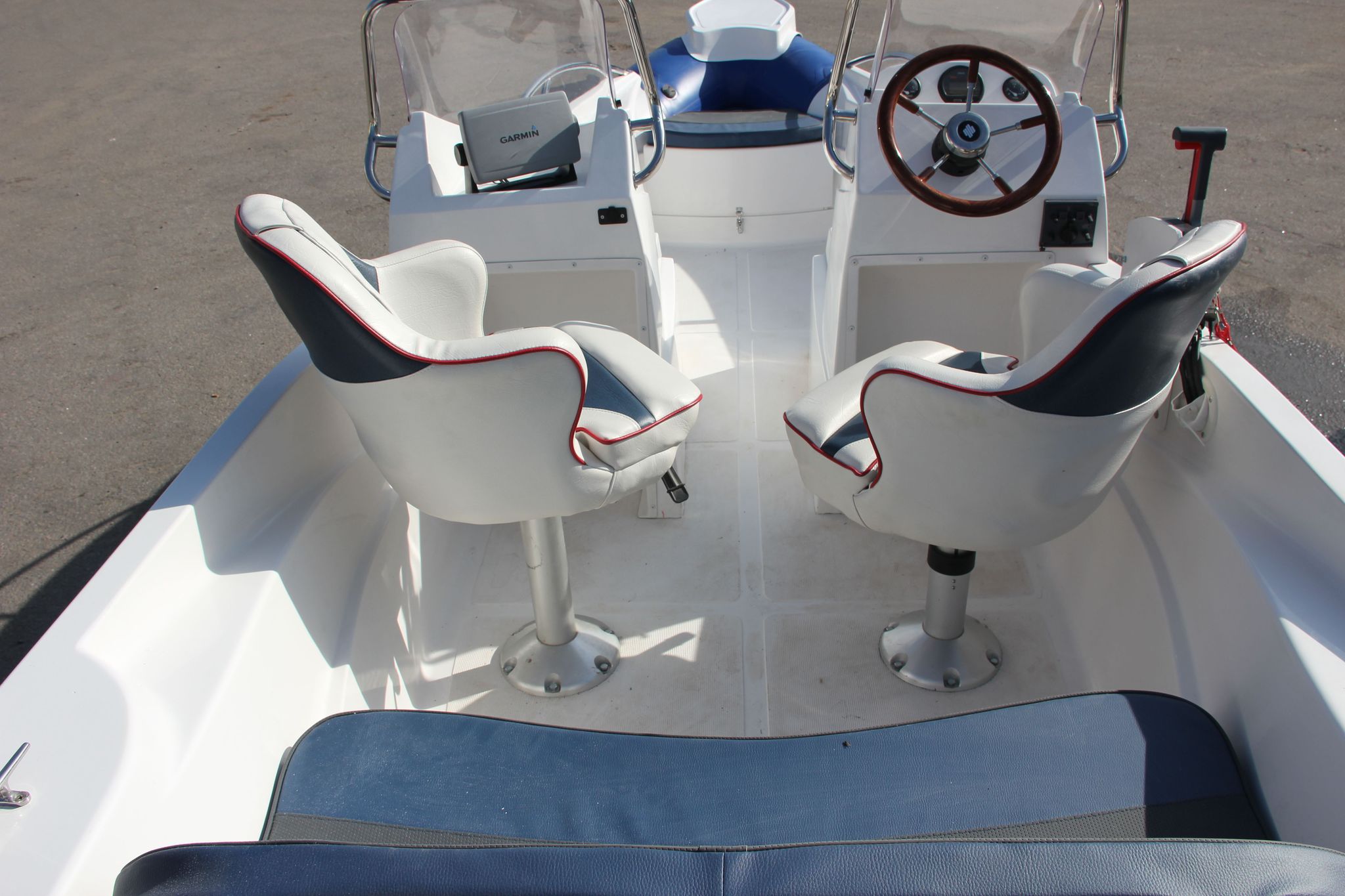 WinBoat R 53 WinBoat R 53