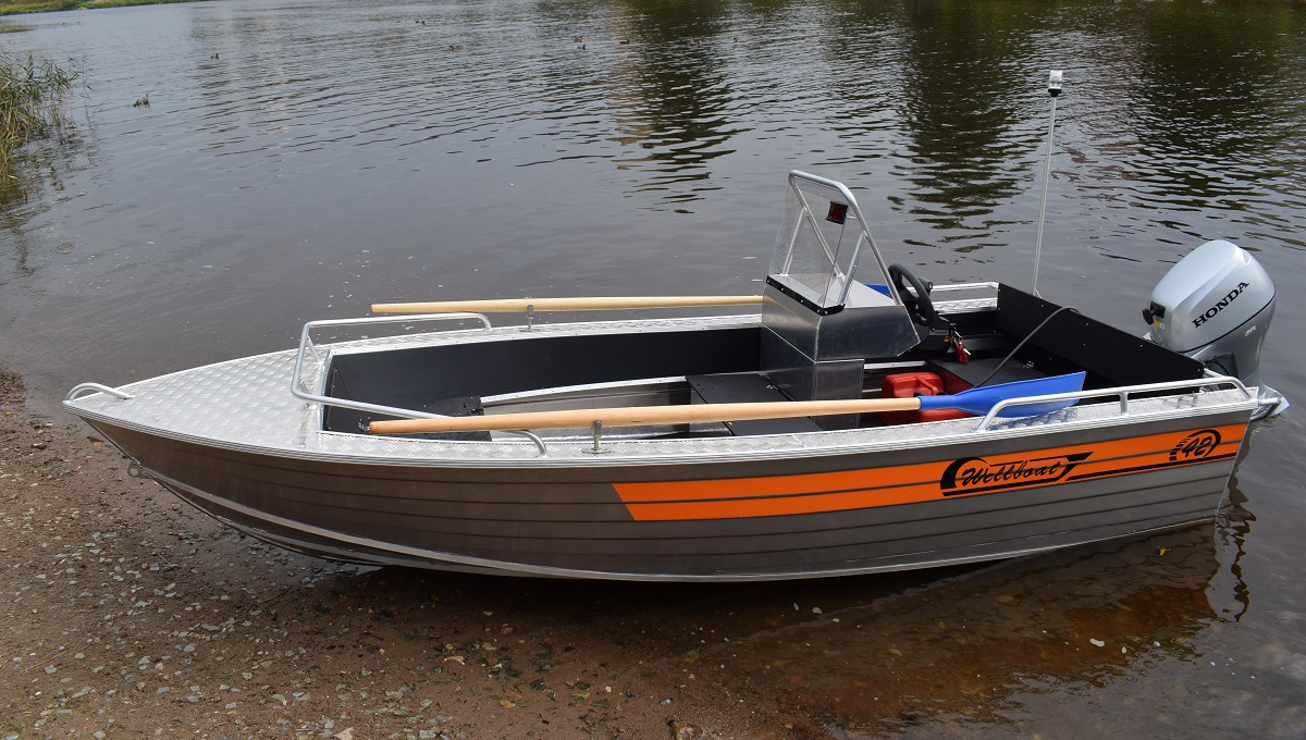 Wellboat-42NexT консоль Wellboat-42NexT консоль